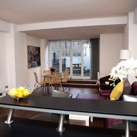 Apt 1, Trafalgar Square 1St Floor By Indigo Flats ลอนดอน ภายนอก รูปภาพ