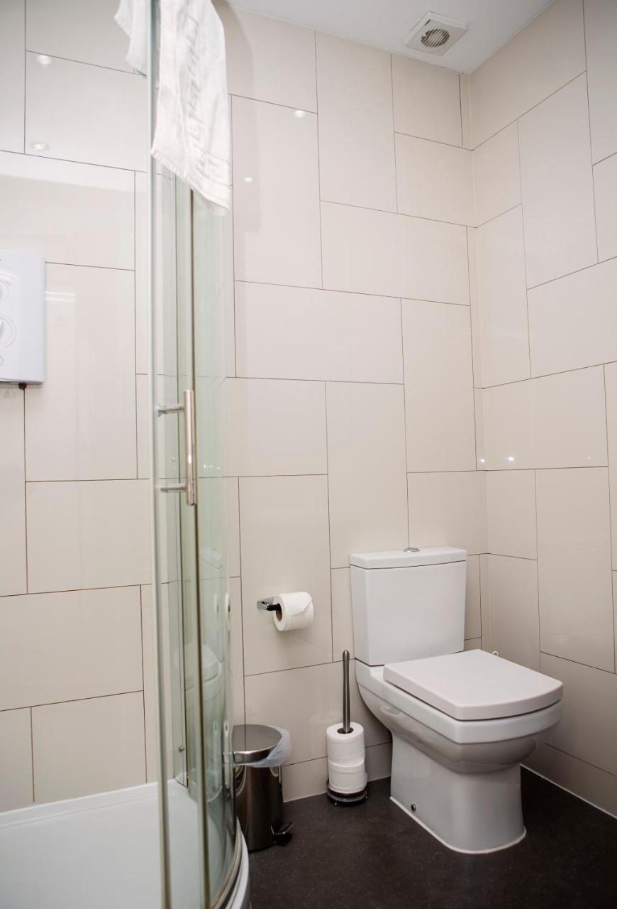 Apt 1, Trafalgar Square 1St Floor By Indigo Flats ลอนดอน ภายนอก รูปภาพ